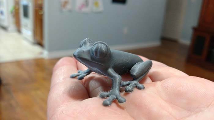 3d printing PLA frog