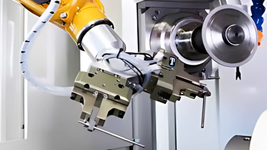 CNC Robotics Differences and Links to CNC Machining