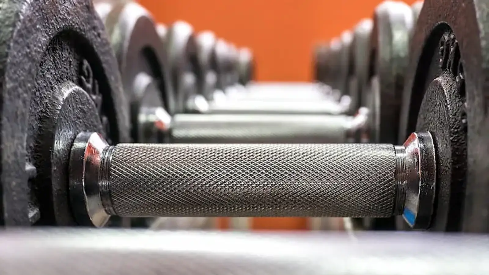 Knurling Application